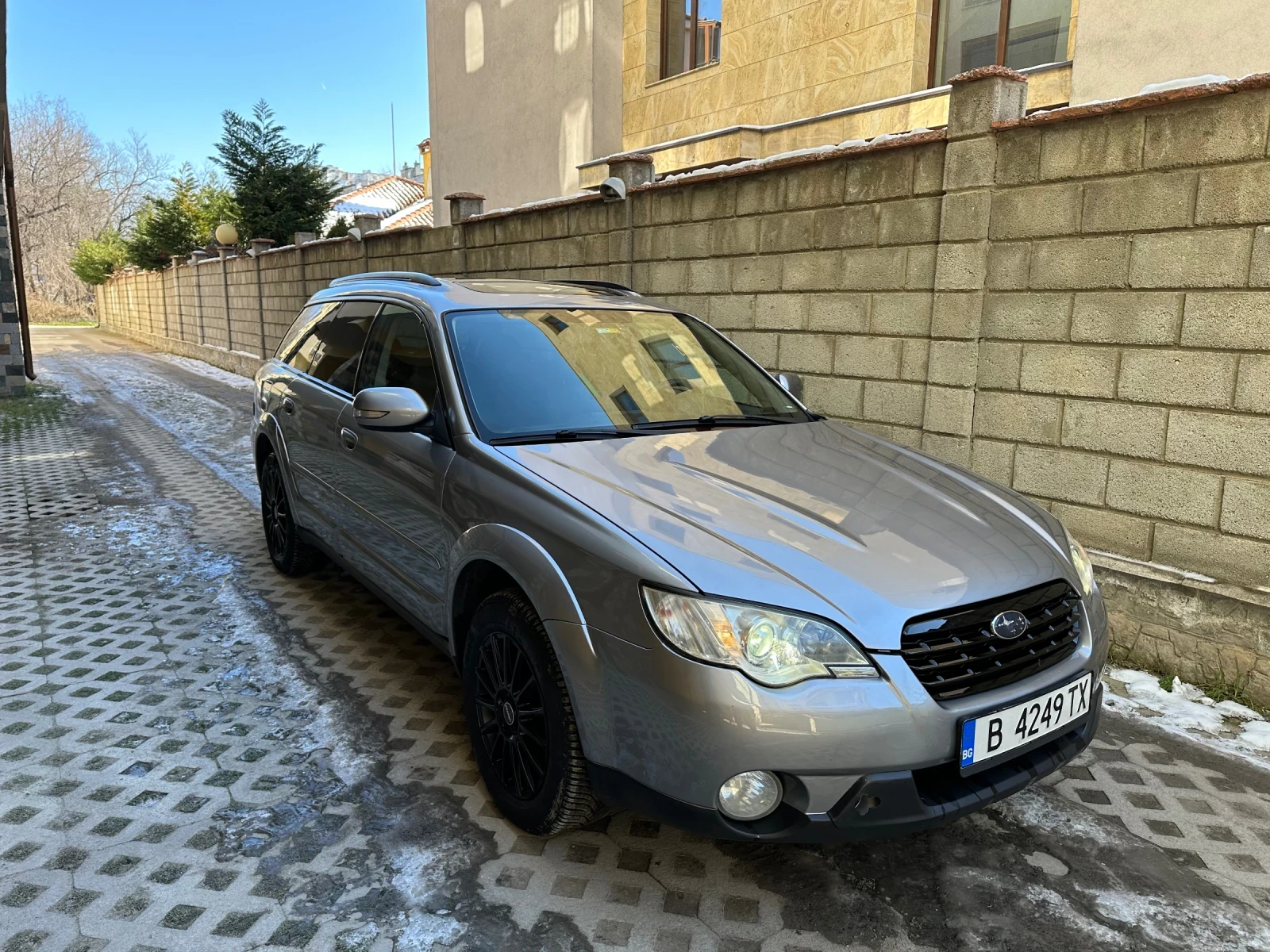 Subaru Outback 2.5, снимка 7 - Автомобили и джипове - 54763641