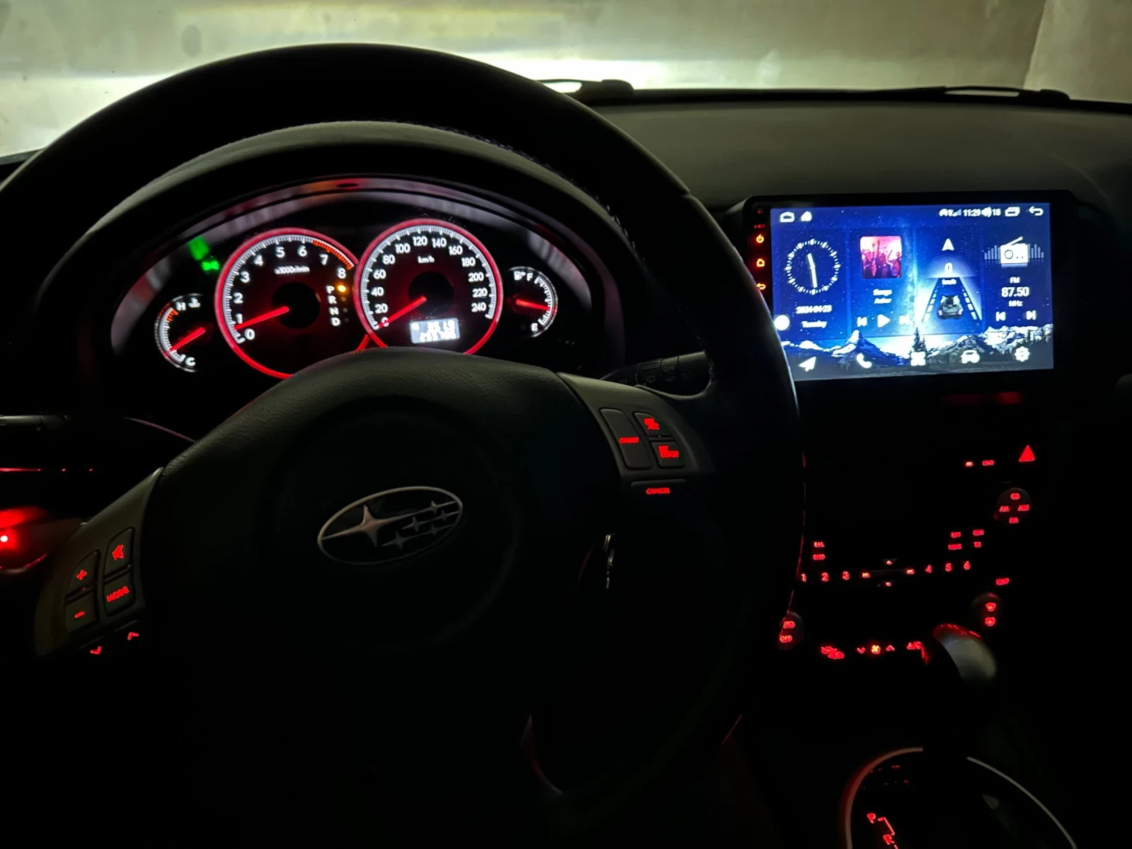 Subaru Outback 2.5, снимка 4 - Автомобили и джипове - 54763641