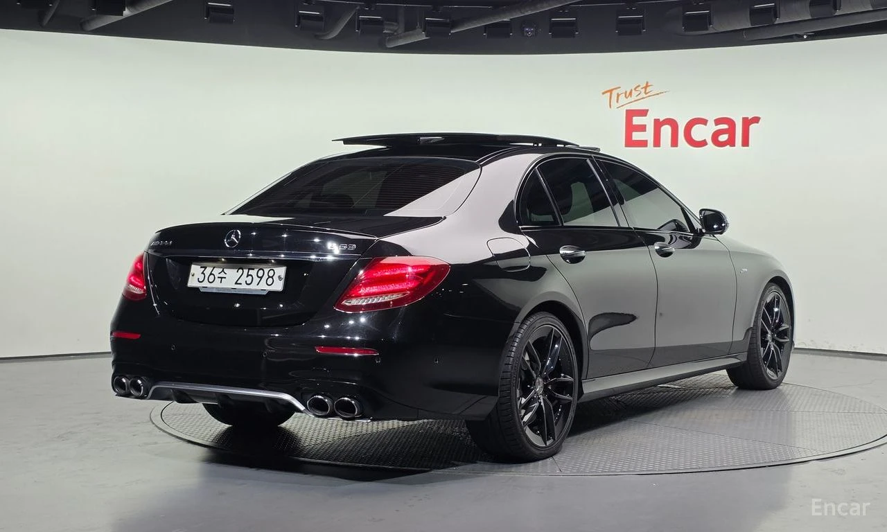 Mercedes-Benz E 53 AMG 4MATIC+ BURMESTER* ОБДУХВАНЕ* LANE* ASSIST* , снимка 2 - Автомобили и джипове - 54982116