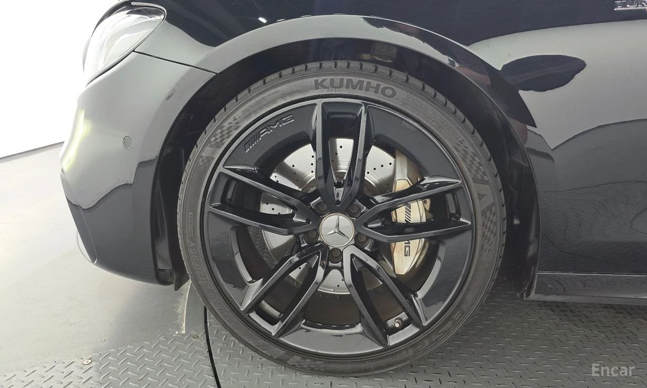 Mercedes-Benz E 53 AMG 4MATIC+ BURMESTER* ОБДУХВАНЕ* LANE* ASSIST* , снимка 5 - Автомобили и джипове - 54982116