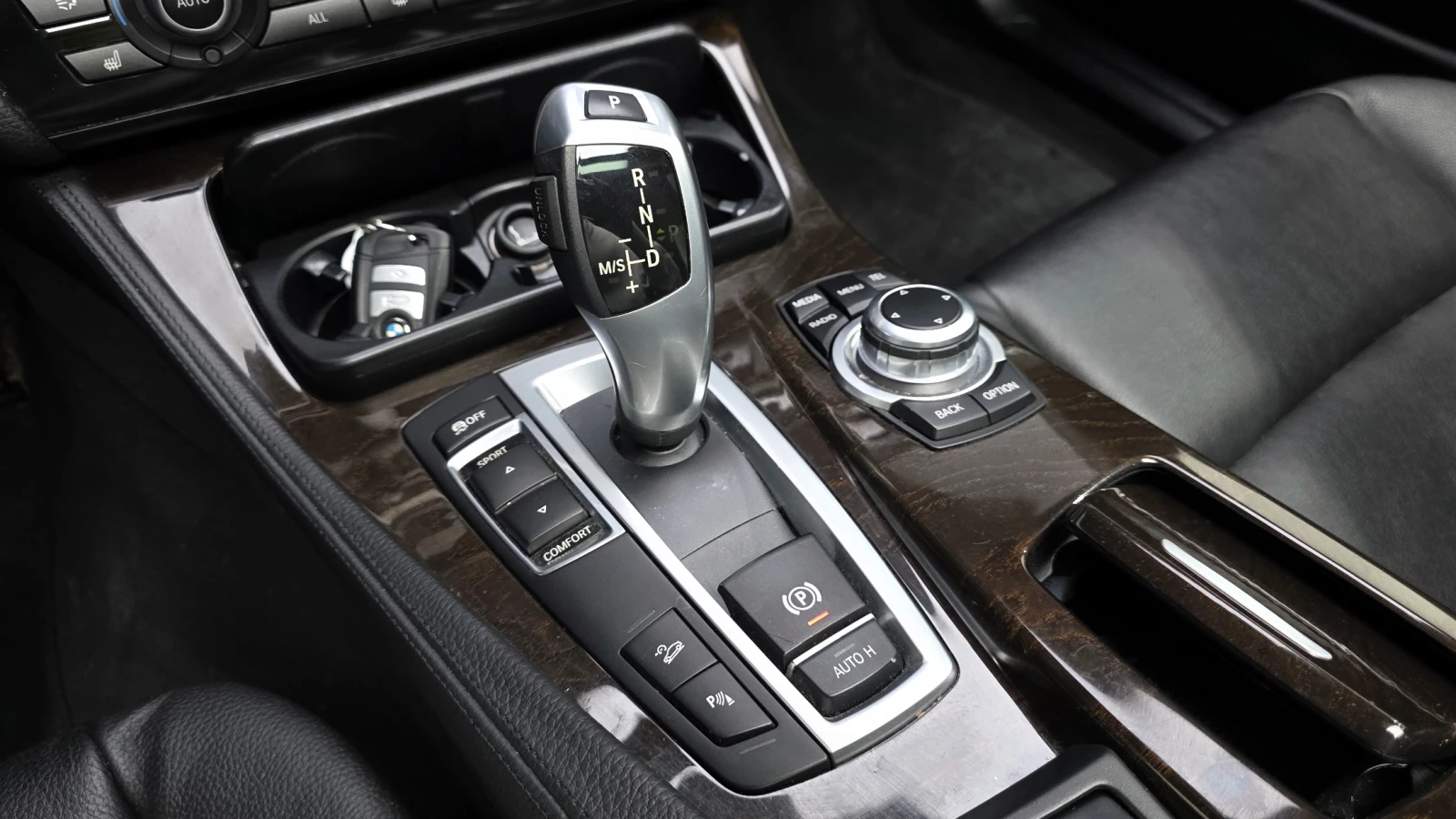BMW 525 D Xdrive, снимка 14 - Автомобили и джипове - 55405407