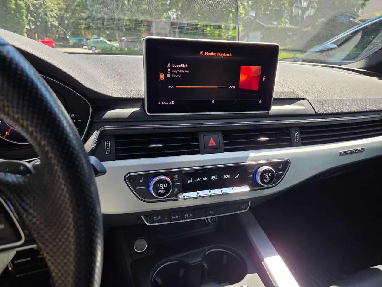 Audi A4 * Technik * АВТОКРЕДИТ БЕЗ ПЪРВОНАЧАЛНА ВНОСКА* , снимка 5 - Автомобили и джипове - 55499133