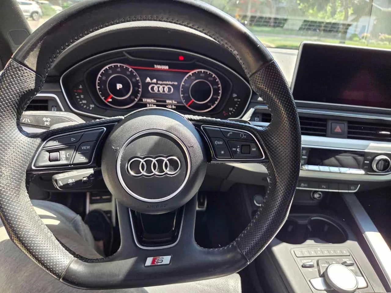 Audi A4 * Technik * АВТОКРЕДИТ БЕЗ ПЪРВОНАЧАЛНА ВНОСКА* , снимка 9 - Автомобили и джипове - 55499133