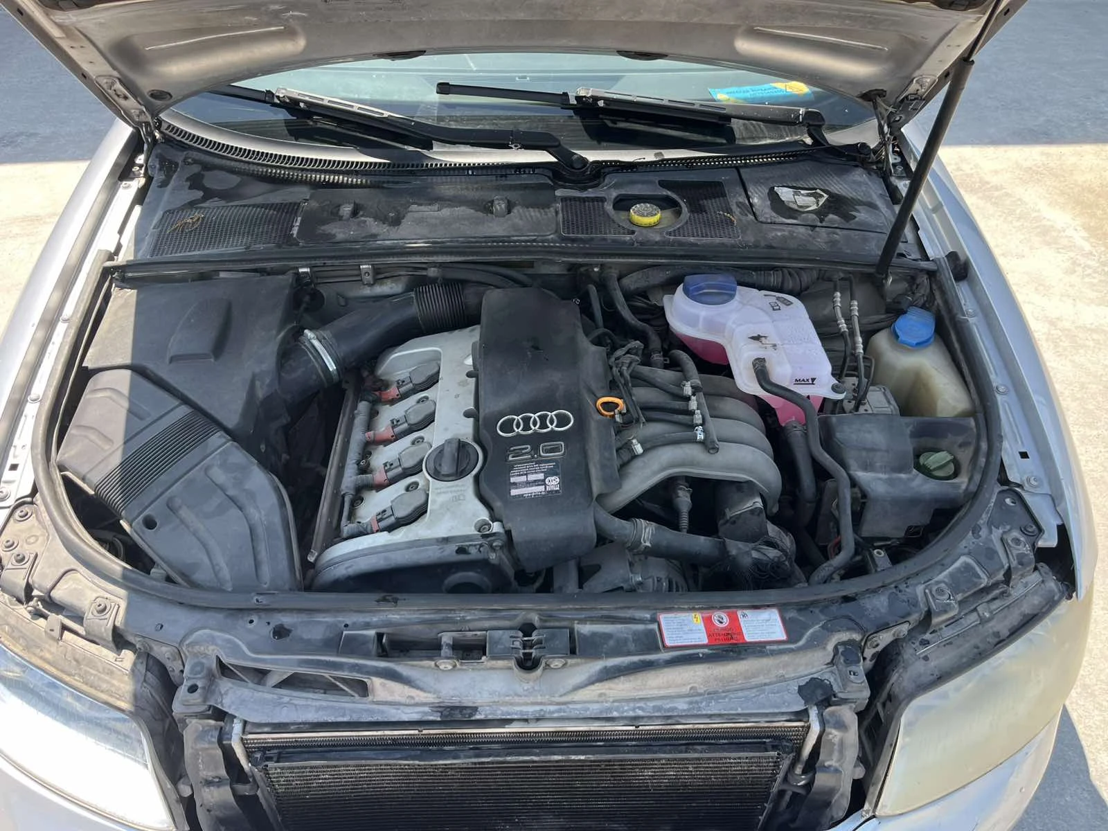 Audi A4 2.0i 131к.с., снимка 5 - Автомобили и джипове - 55611448