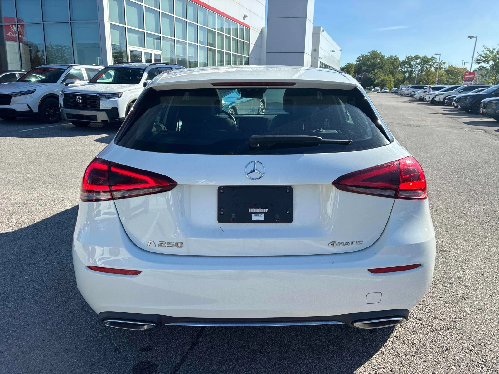 Mercedes-Benz A 250 DISTRONIC* * CARFAX * AВТОКРЕДИТ* , снимка 4 - Автомобили и джипове - 56023525