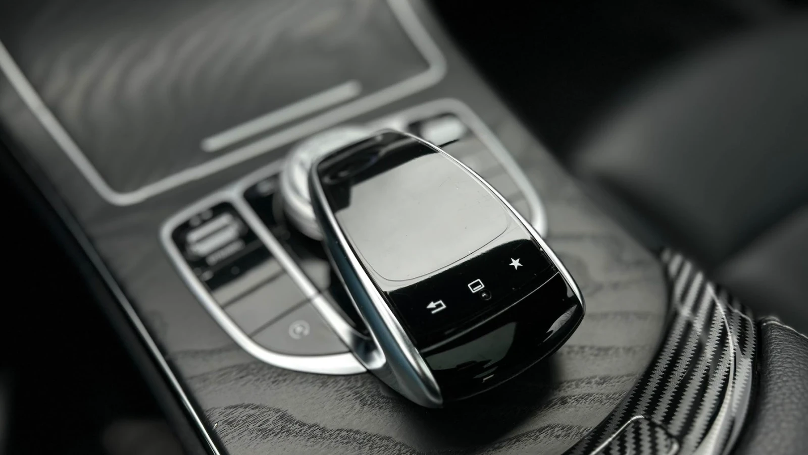 Mercedes-Benz C 300 4MATIC AMG* CARBON* BURMESTER* ����* ����* ������ | Mobile.bg � ����������� 10