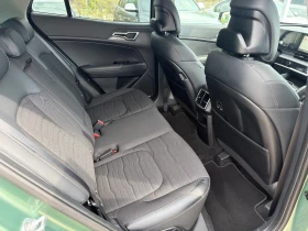 Kia Sportage 1.6T HPE MHEV 7AT 4x4 Швейцария, снимка 11