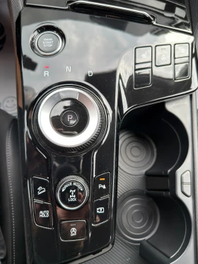Kia Sportage 1.6T HPE MHEV 7AT 4x4 Швейцария, снимка 15