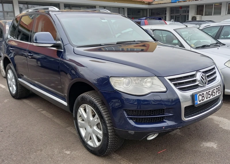 VW Touareg, снимка 1 - Автомобили и джипове - 49359289