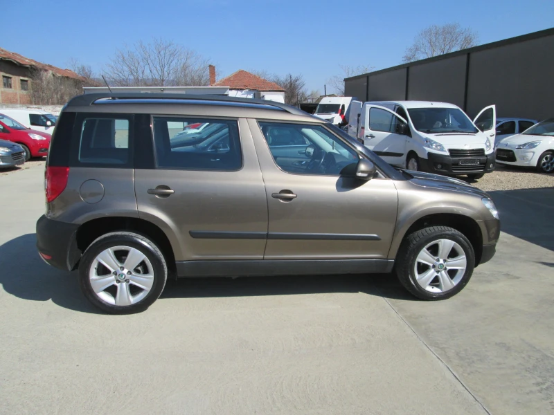 Skoda Yeti 1.2I* * 91000 км * НОВА* АВТОМАТИК* , снимка 4 - Автомобили и джипове - 49436525