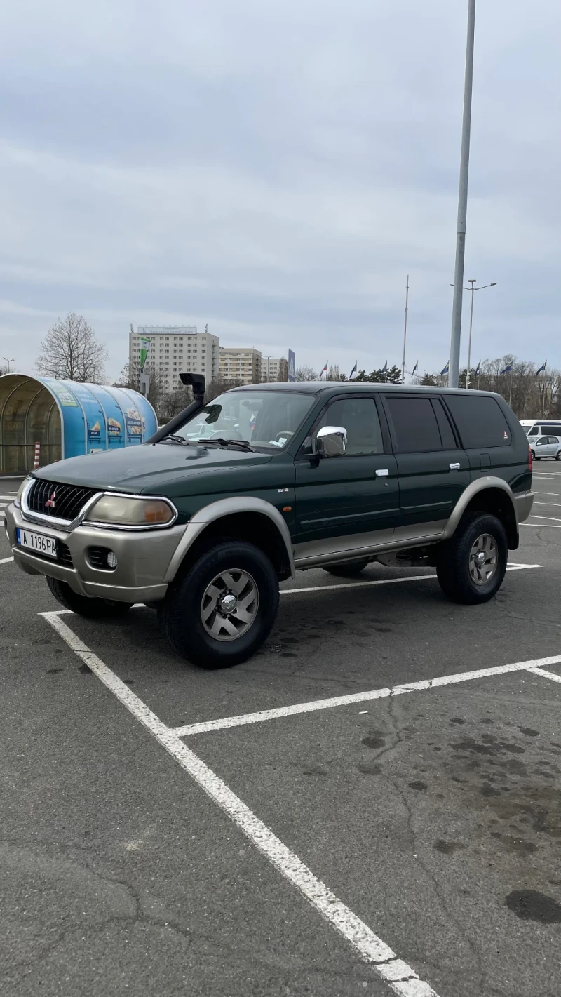 Mitsubishi Pajero sport, снимка 1 - Автомобили и джипове - 49524362