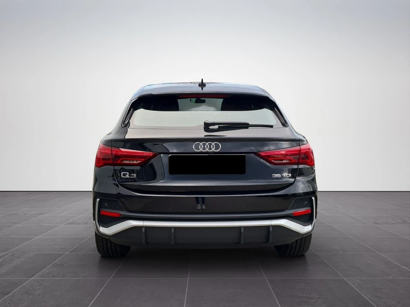 Audi Q3 Sportback 35 TDI = S-line= Гаранция, снимка 2 - Автомобили и джипове - 49573051