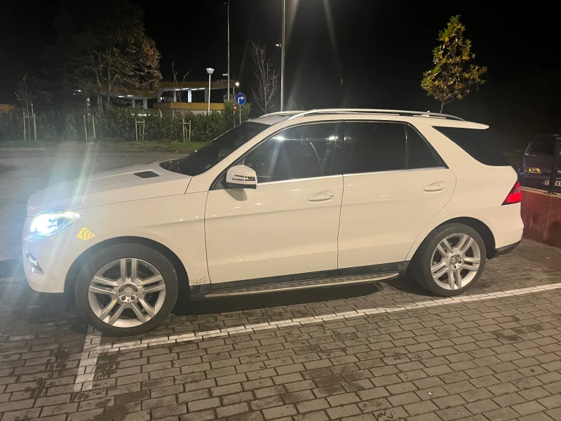 Mercedes-Benz ML 250, снимка 2 - Автомобили и джипове - 52621695