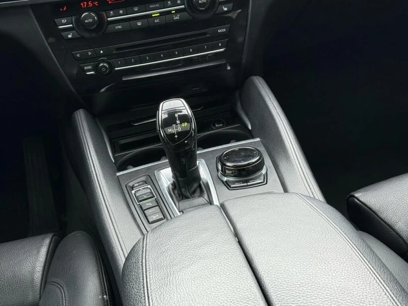 BMW X6 * АВТО КРЕДИТ* ЦЕНА ДО БГ * СЕРВИЗНА ИСТОРИЯ * , снимка 12 - Автомобили и джипове - 52694774