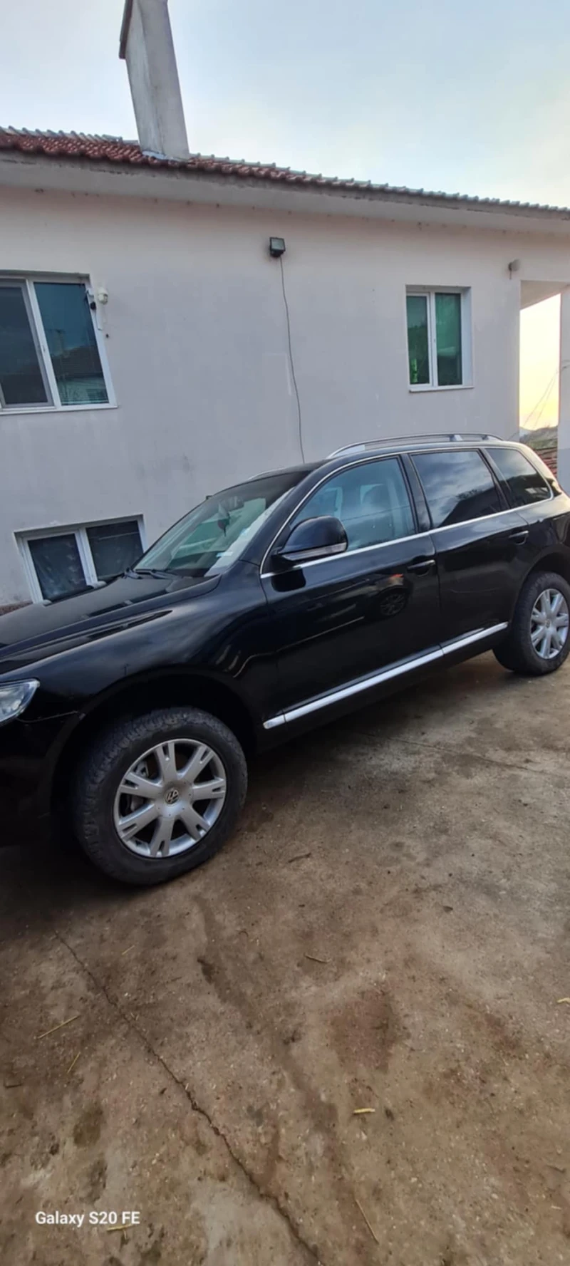 VW Touareg, снимка 15 - Автомобили и джипове - 52998560
