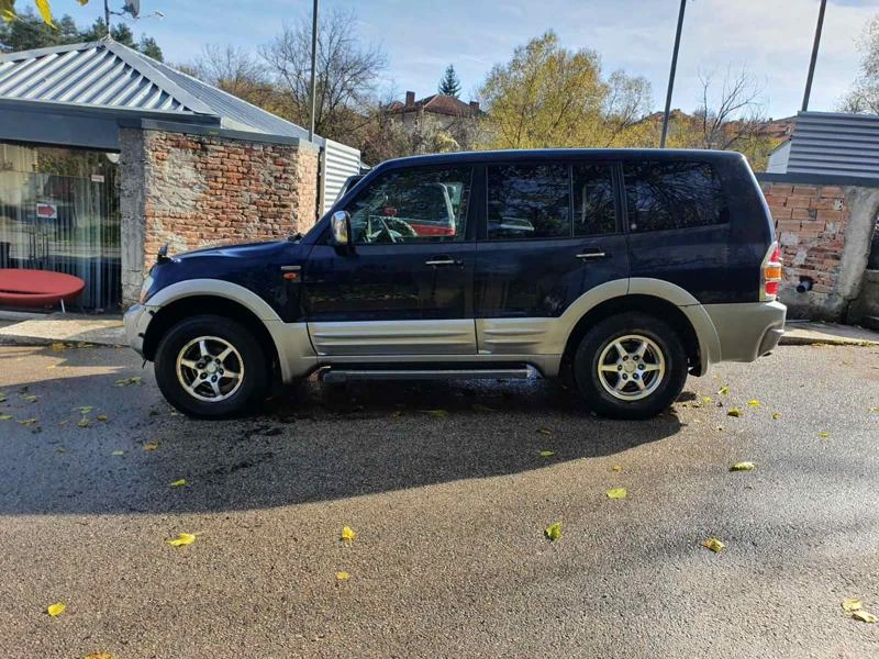 Mitsubishi Pajero 3,5/V6/GDI/, снимка 1 - Автомобили и джипове - 46833955