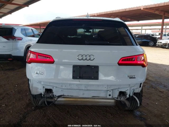 Audi SQ5 2.0T Tech Premium - изображение 8