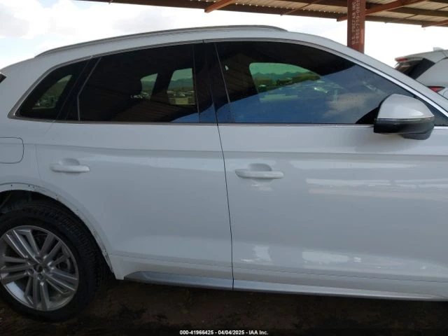 Audi SQ5 2.0T Tech Premium - изображение 6