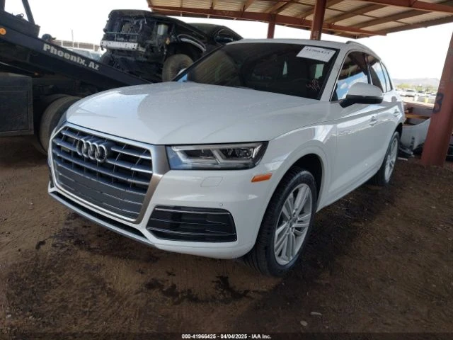 Audi SQ5 2.0T Tech Premium - изображение 2