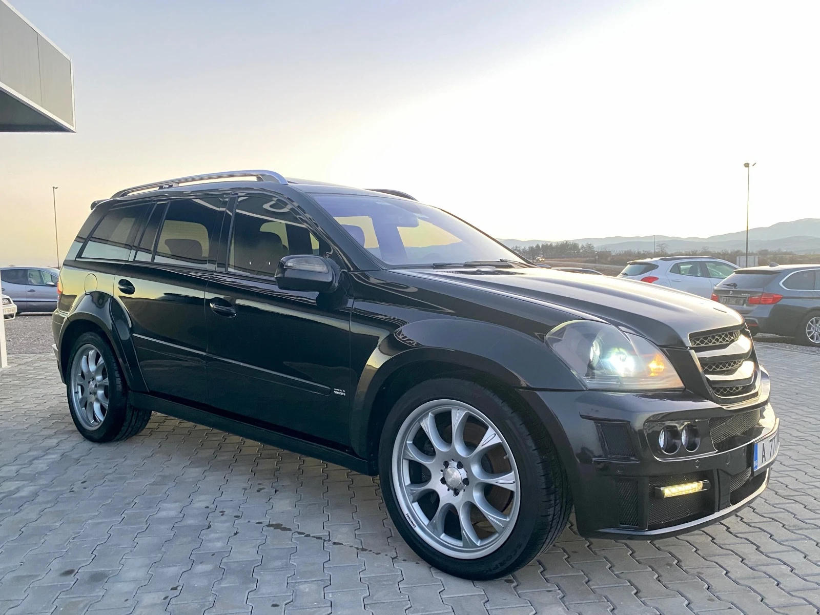 Mercedes-Benz GL 500 5.0 gaz 388ks - изображение 8