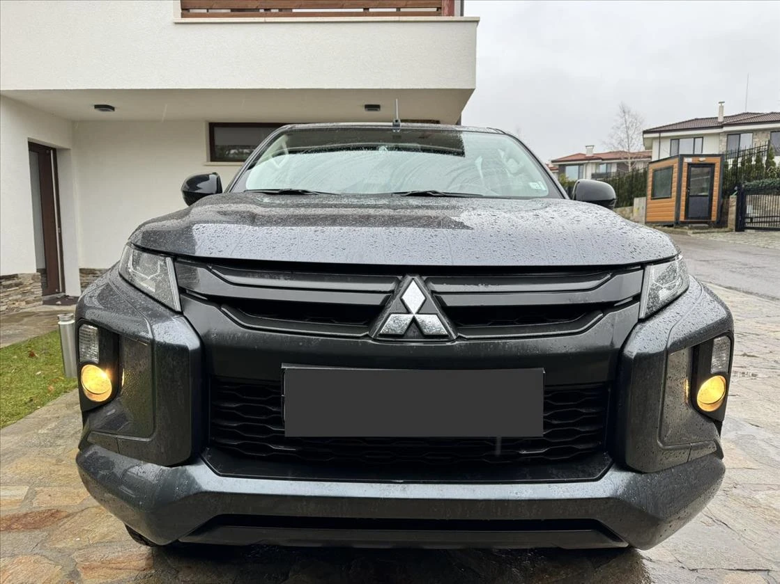 Mitsubishi L200 2.2L - изображение 2