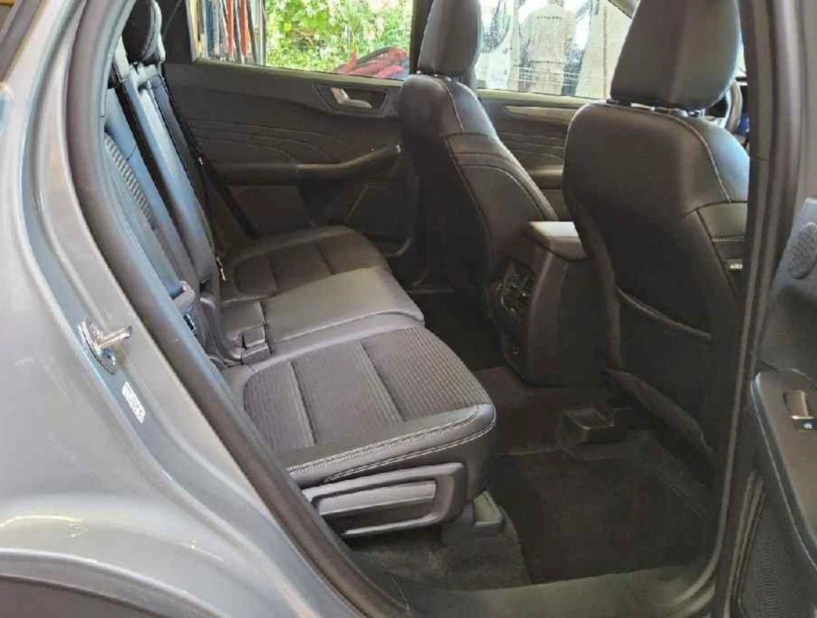 Ford Kuga Titanium X 2.0 EcoBlue 140KW AUTO S 4WD - изображение 4