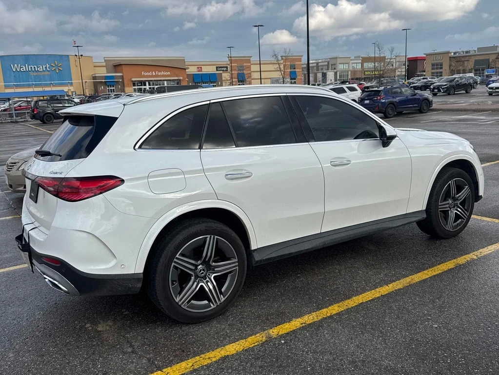 Mercedes-Benz GLC 300 4MATIC 2023 * CARFAX * БЕЗ ПЪРВОНАЧАЛНА ВНОСКА - изображение 4