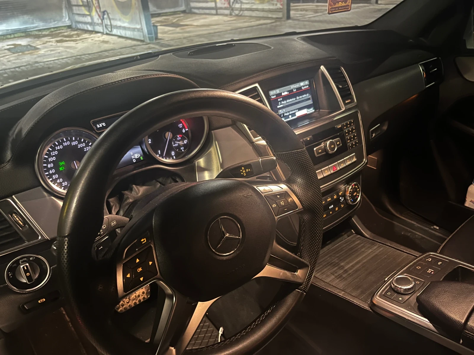 Mercedes-Benz ML 250  - изображение 4