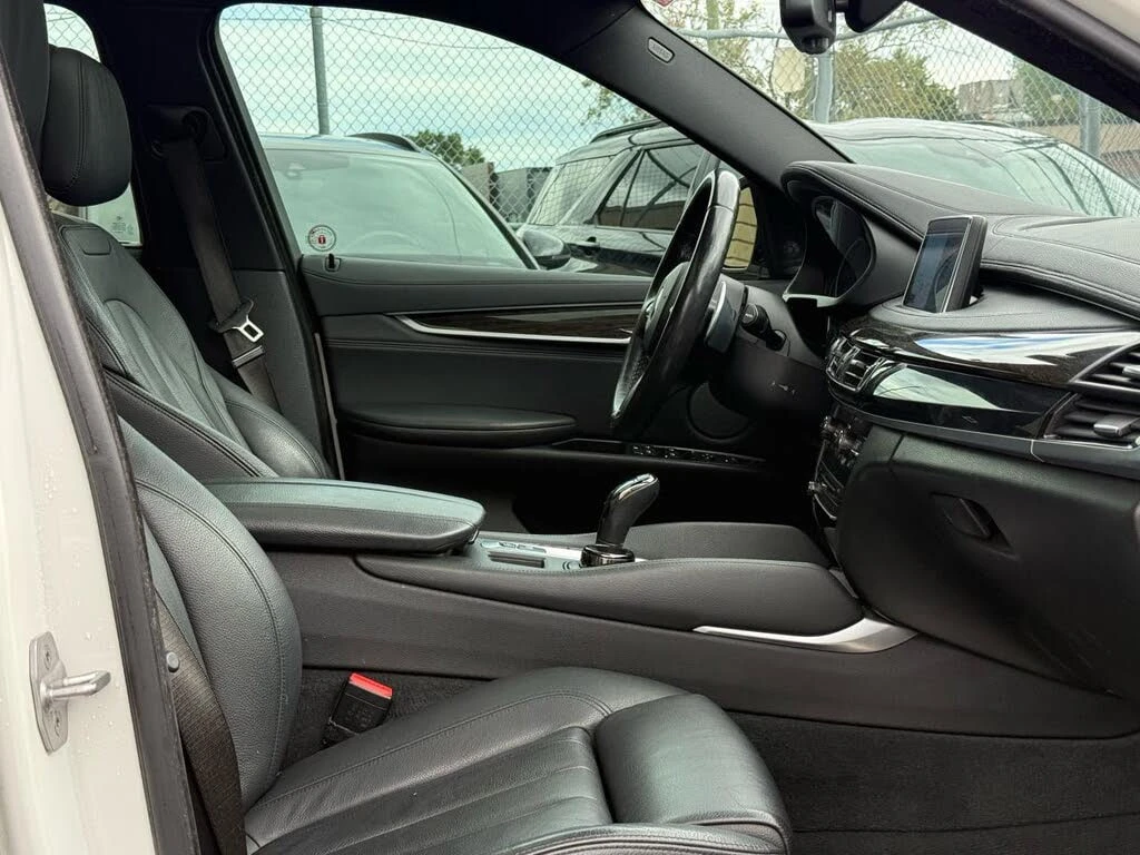 BMW X6 * АВТО КРЕДИТ* ЦЕНА ДО БГ * СЕРВИЗНА ИСТОРИЯ *  - изображение 5