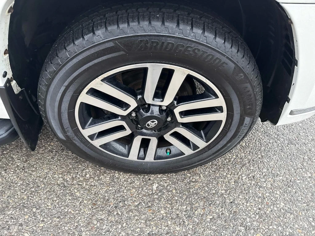 Toyota 4runner * SR5 * CARFAX * БЕЗ ПЪРВОНАЧАЛНА ВНОСКА - изображение 7