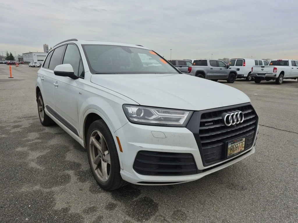 Audi Q7 * PROGRESSIV * CARFAX * Дигитално табло *  - изображение 2