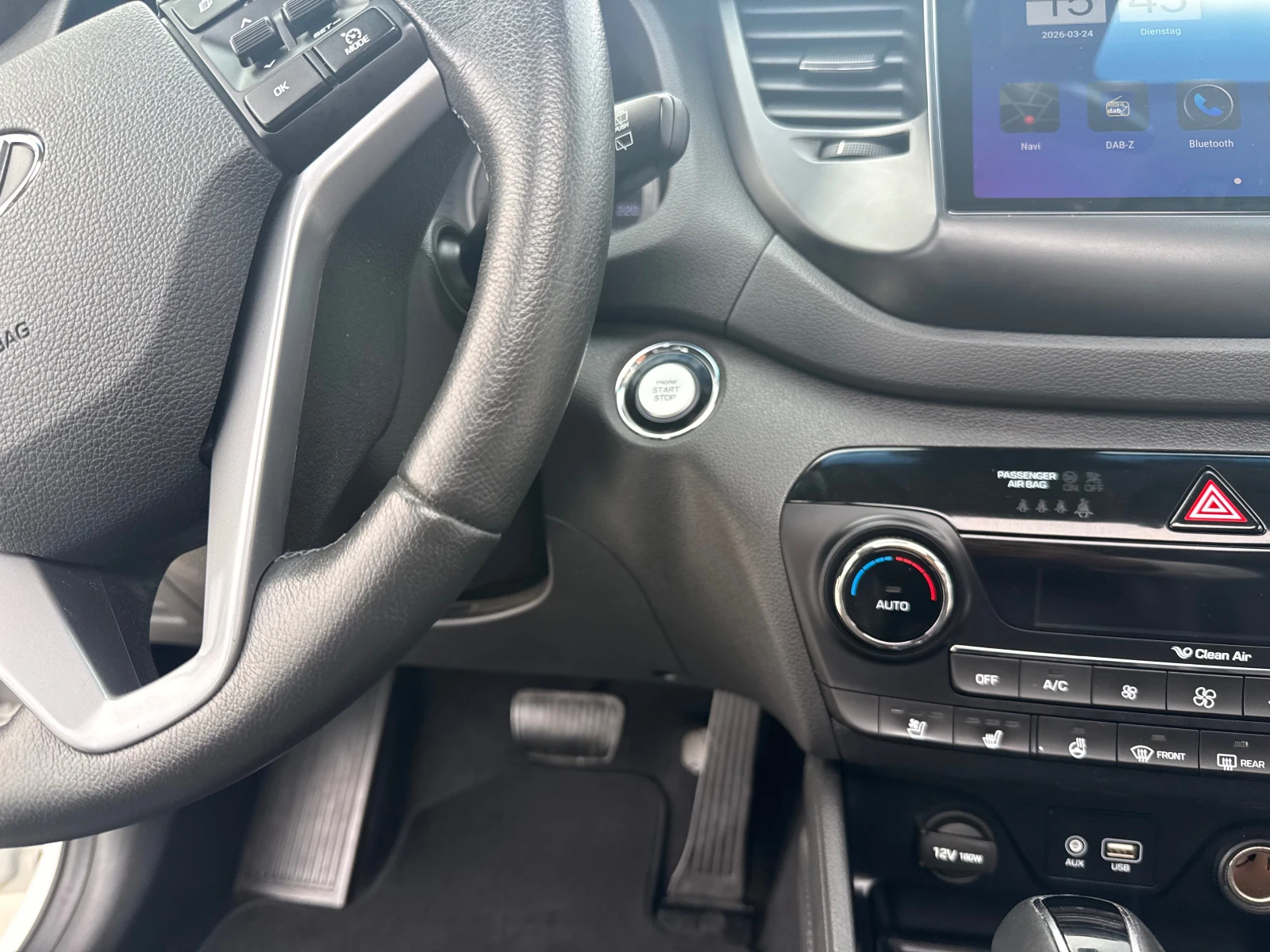 Hyundai Tucson 1.7crdi, снимка 13 - Автомобили и джипове - 53963449