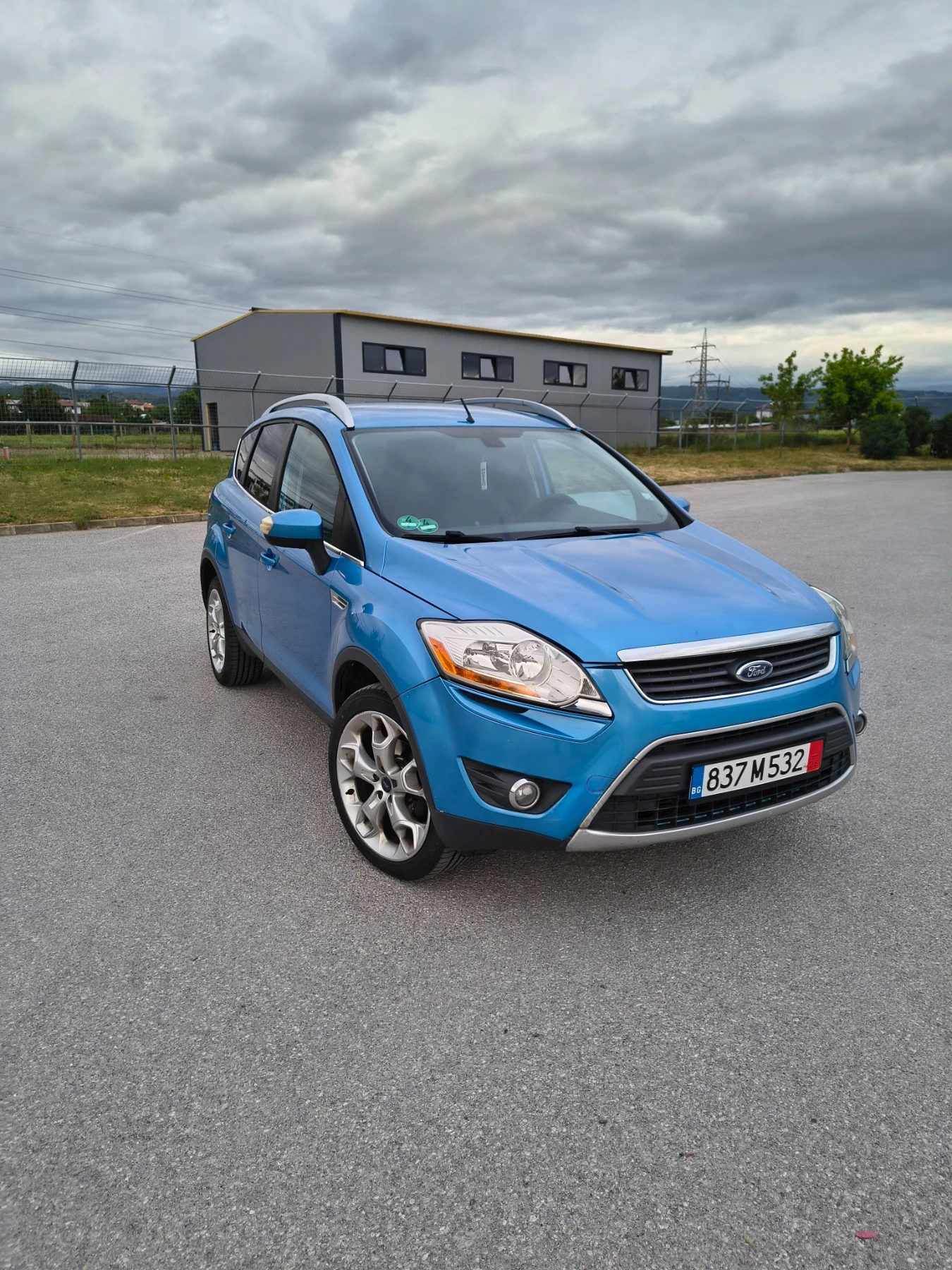 Ford Kuga 4х4 бензин ръчни ск. нов внос, снимка 5 - Автомобили и джипове - 54651828