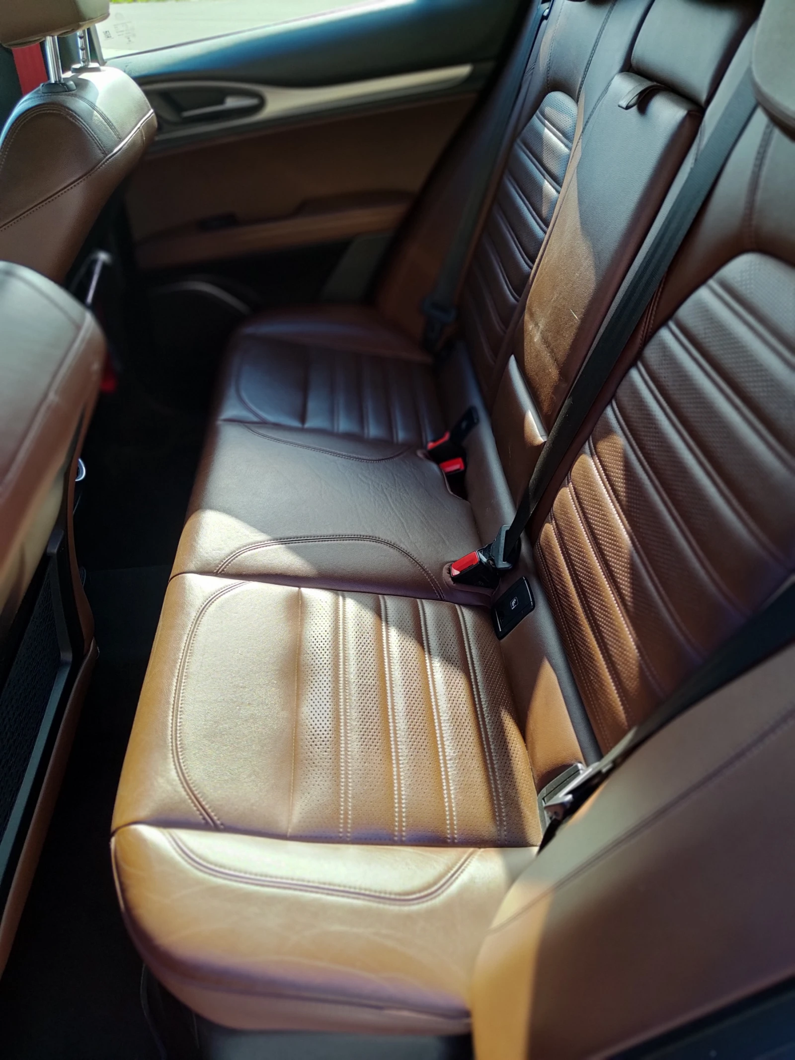 Alfa Romeo Stelvio, снимка 13 - Автомобили и джипове - 54738976
