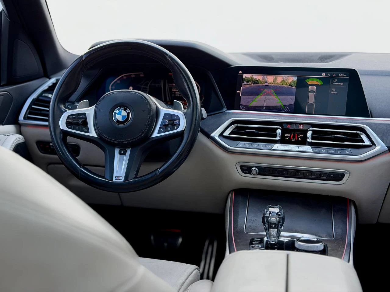 BMW X5 xDrive40i * CARFAX * M PACK * МЪРТВА ТОЧКА * * , снимка 13 - Автомобили и джипове - 54834025