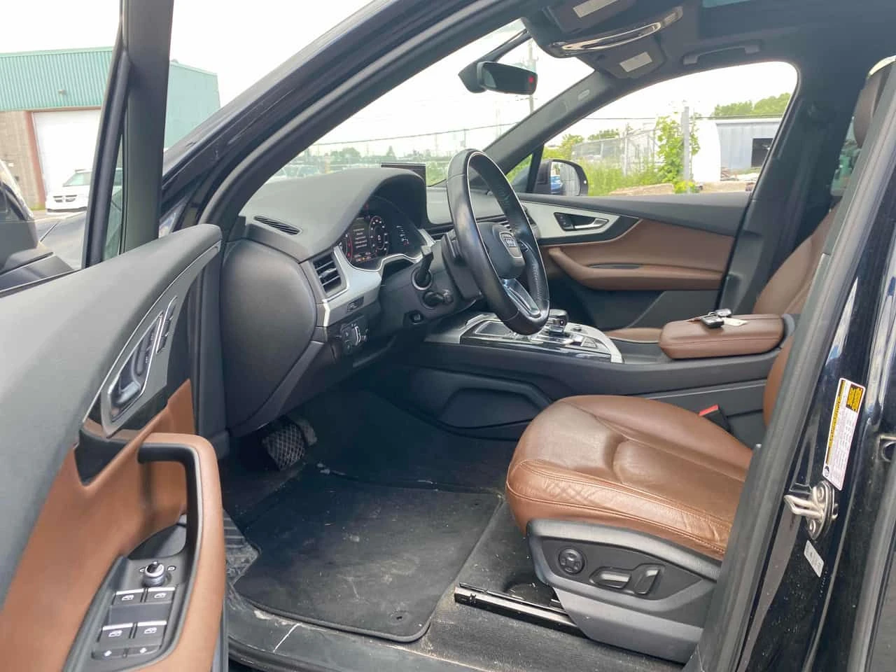 Audi Q7 * 3.0T Technik * 360КАМЕРА* ОБДУХВАНЕ(, снимка 14 - Автомобили и джипове - 55024307