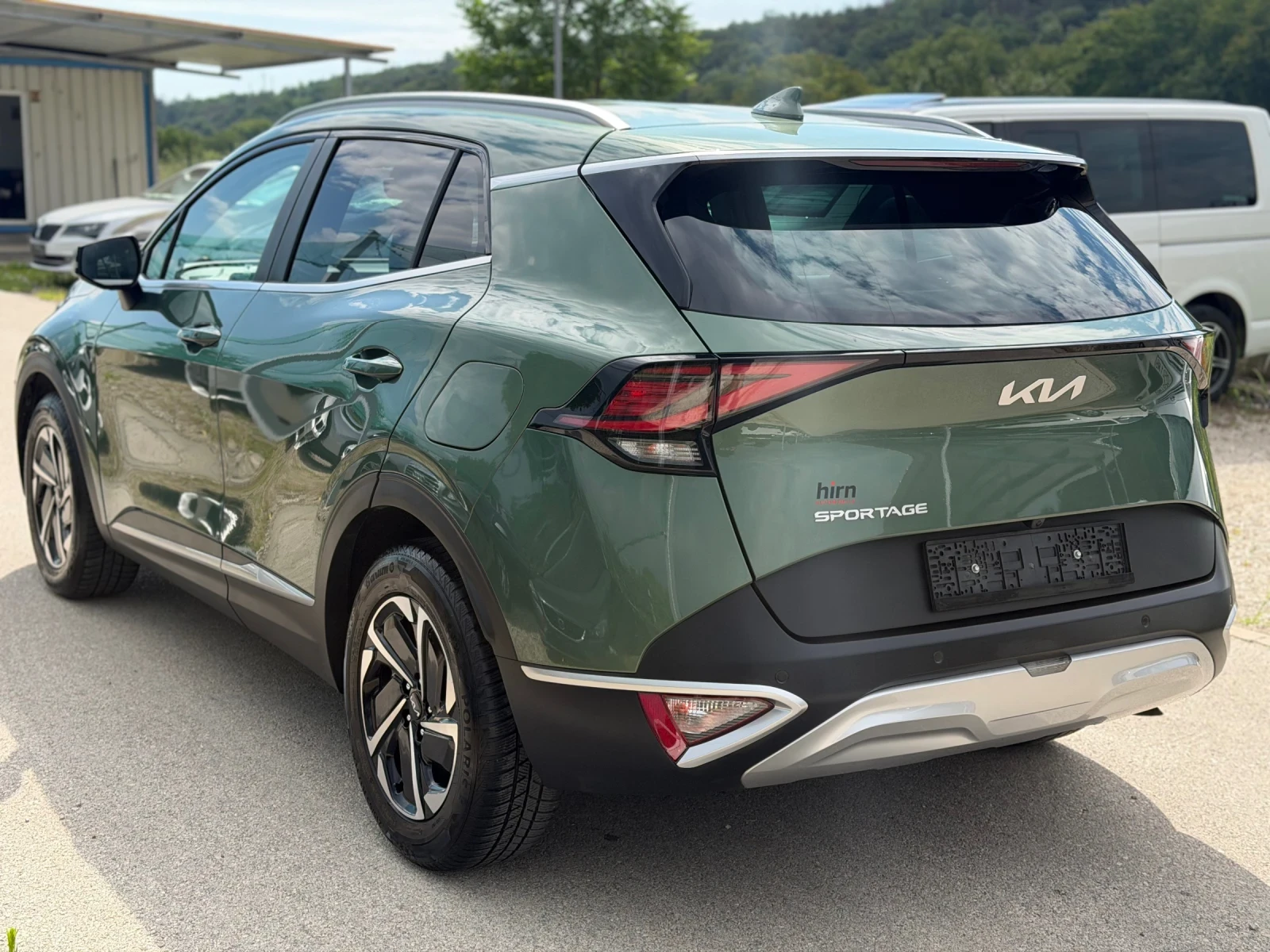 Kia Sportage 1.6T HPE MHEV 7AT 4x4 Швейцария, снимка 4 - Автомобили и джипове - 55260339