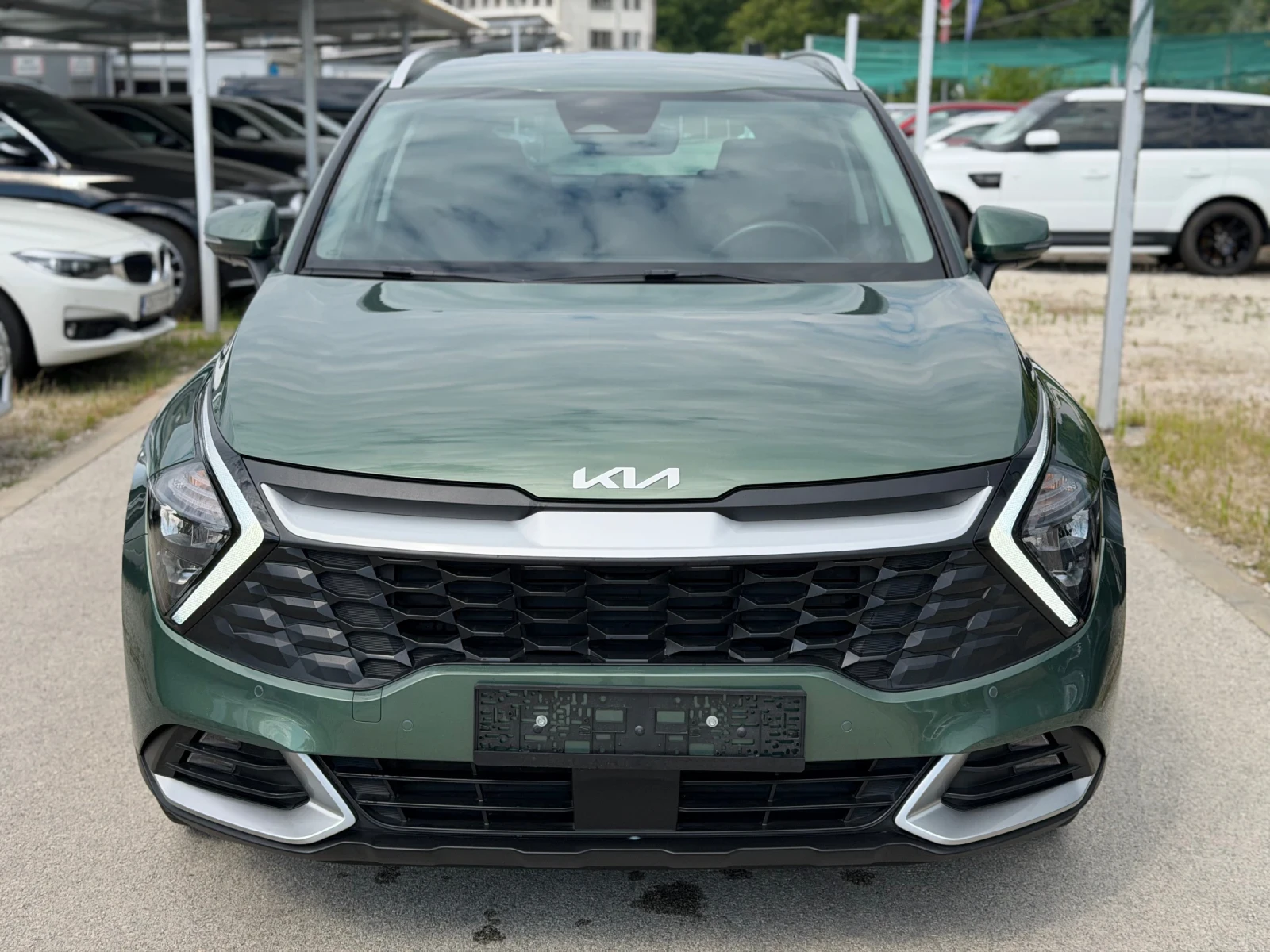 Kia Sportage 1.6T HPE MHEV 7AT 4x4 Швейцария, снимка 3 - Автомобили и джипове - 55260339