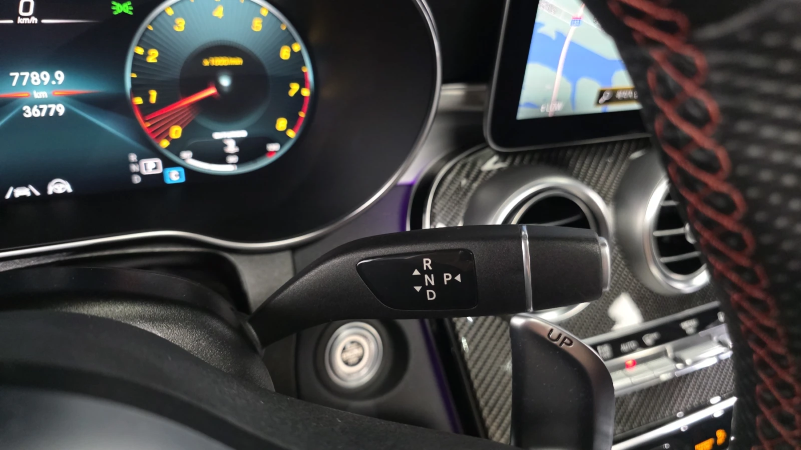 Mercedes-Benz GLC 43 AMG ЕЛ. БАГАЖНИК* 360* BLIND SPOT* HUD* КРАЙНА ЦЕНА, снимка 9 - Автомобили и джипове - 55271886