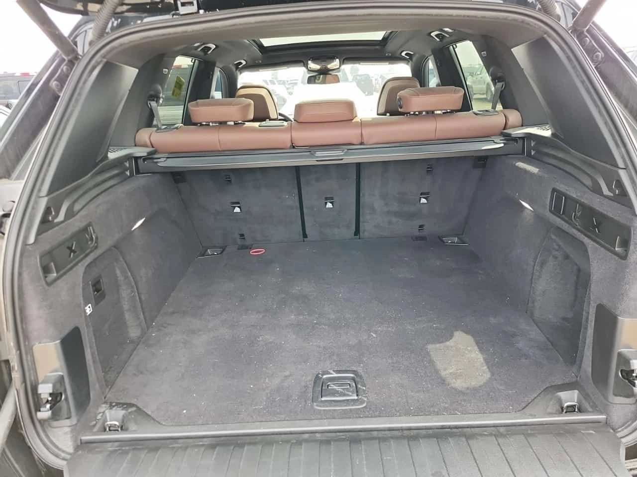 BMW X5 * XDRIVE40I * CARFAX * БЕЗ ПЪРВОНАЧАЛНА ВНОСКА, снимка 14 - Автомобили и джипове - 55404563