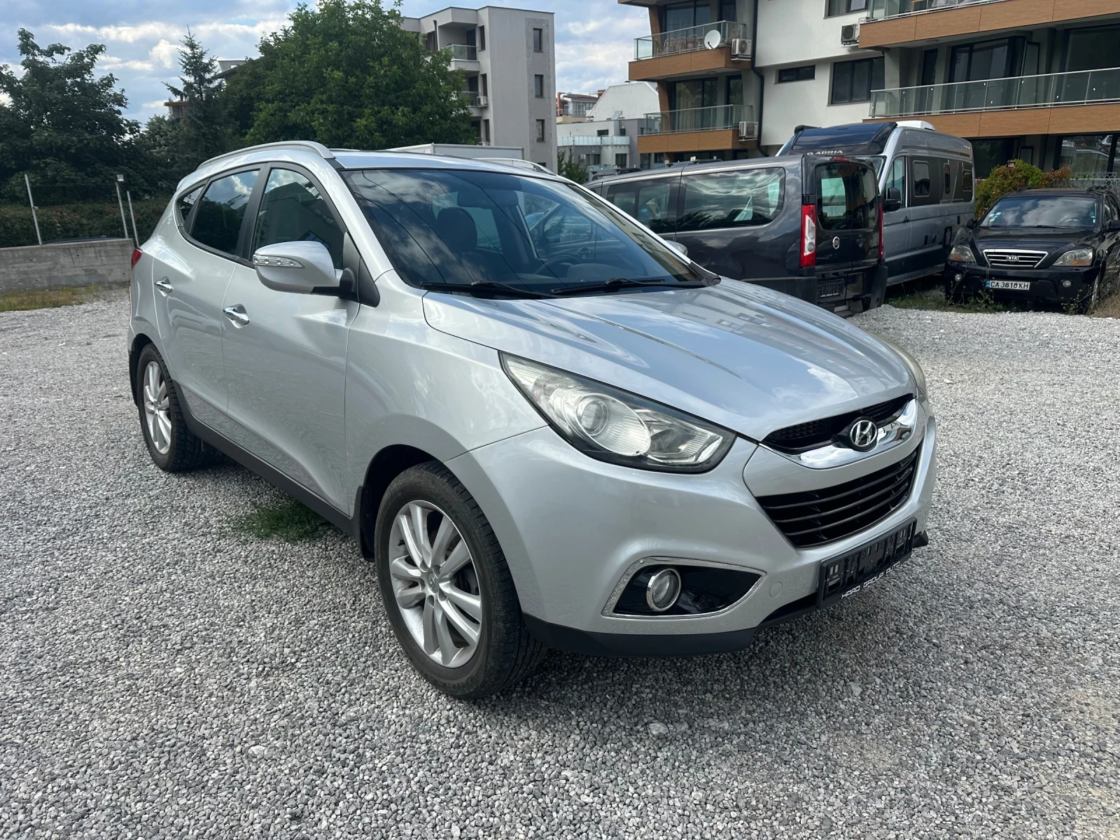 Hyundai IX35 АВТОМАТИК 4х4, снимка 3 - Автомобили и джипове - 55445839