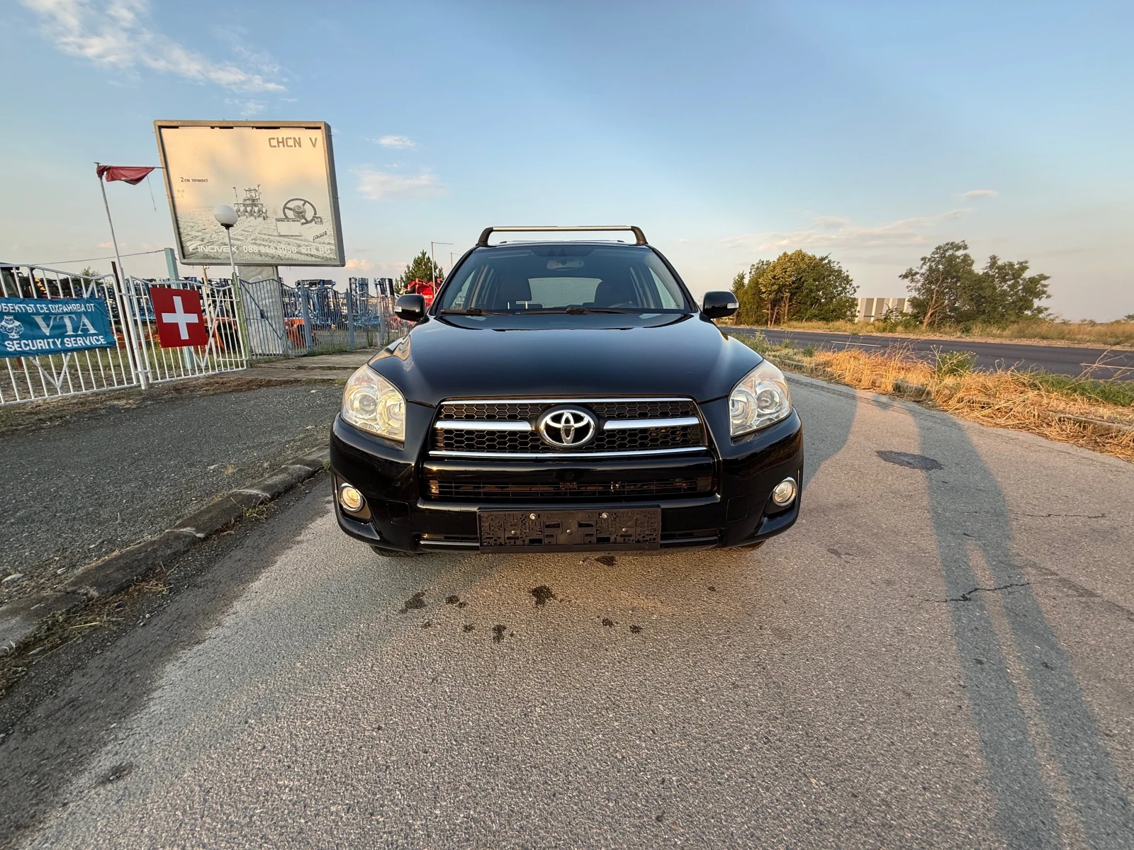 Toyota Rav4 AUT. 4x4 FACELIFT ШВЕЙЦАРИЯ, снимка 5 - Автомобили и джипове - 55592102