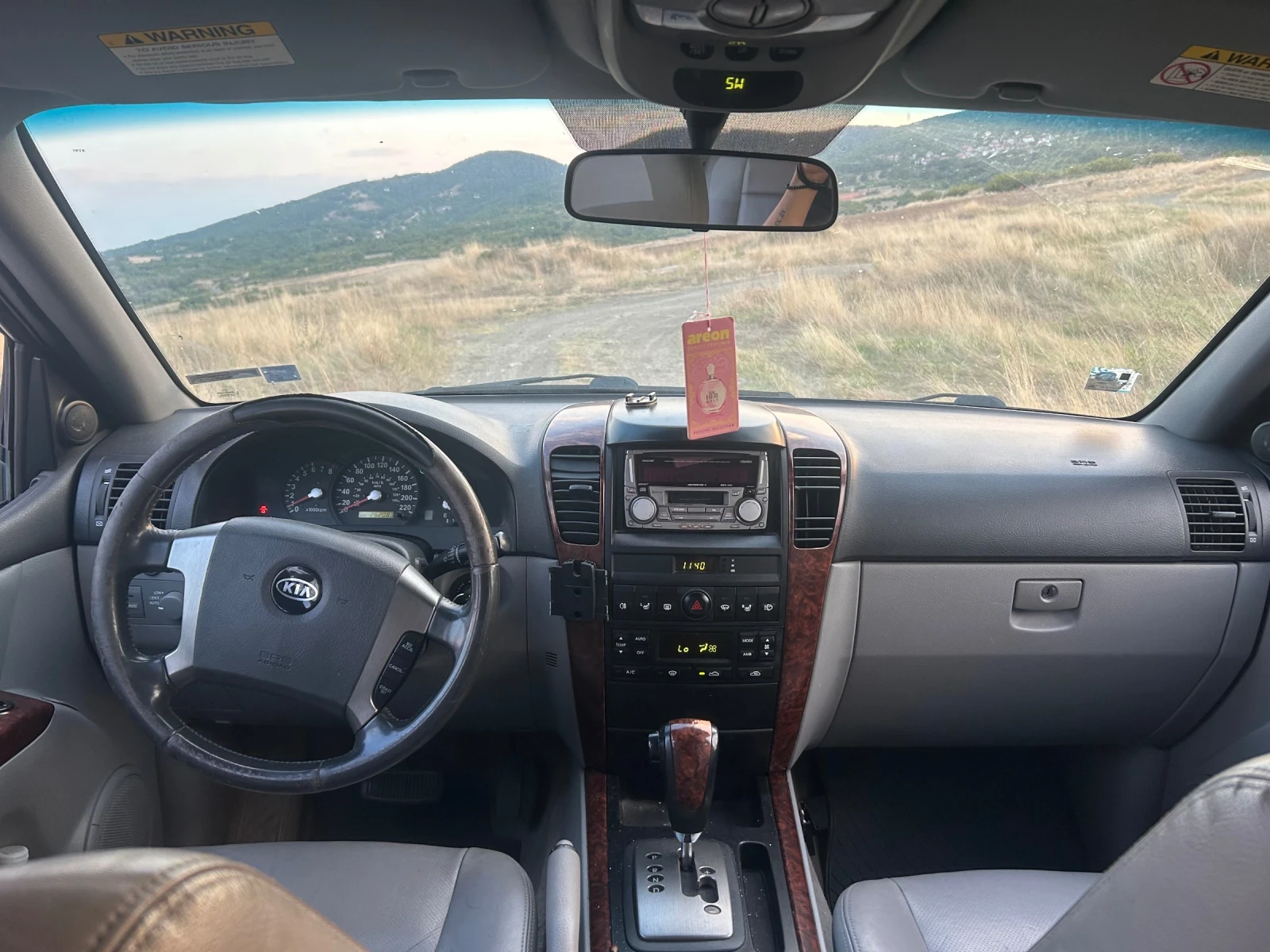 Kia Sorento, снимка 6 - Автомобили и джипове - 55598618