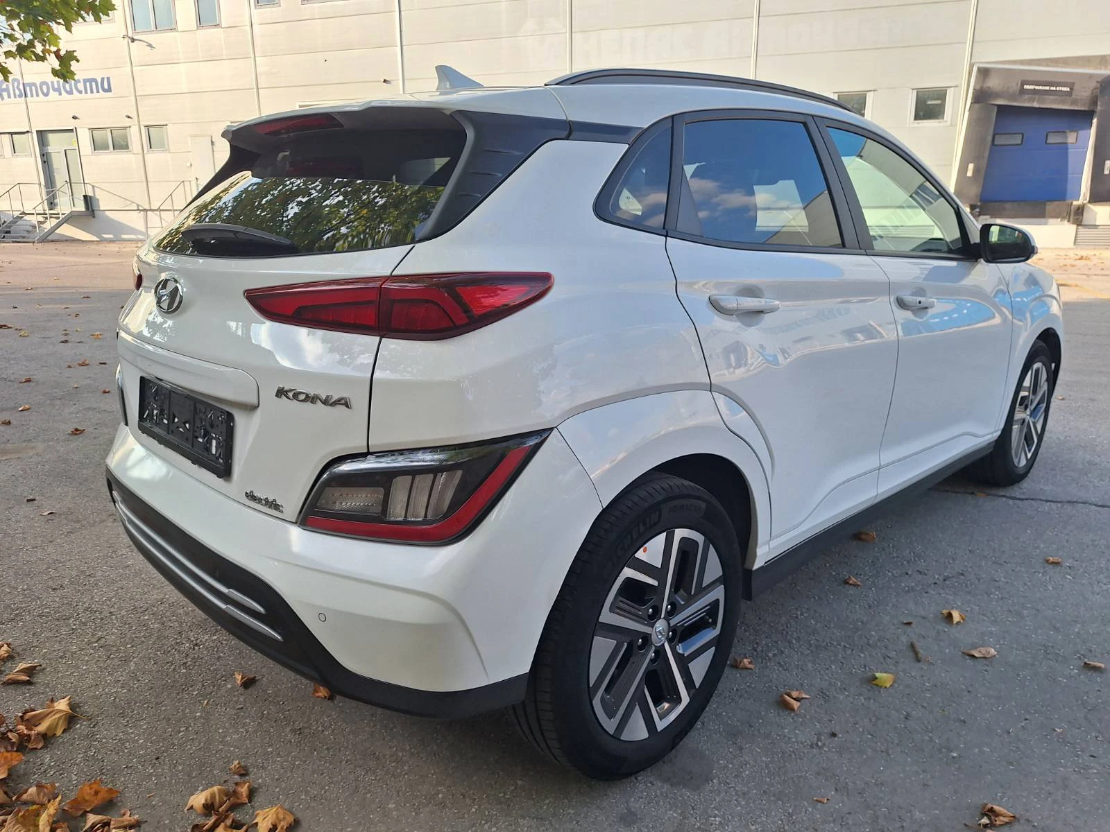 Hyundai Kona Facelift/64kw/48800km, снимка 3 - Автомобили и джипове - 55606710