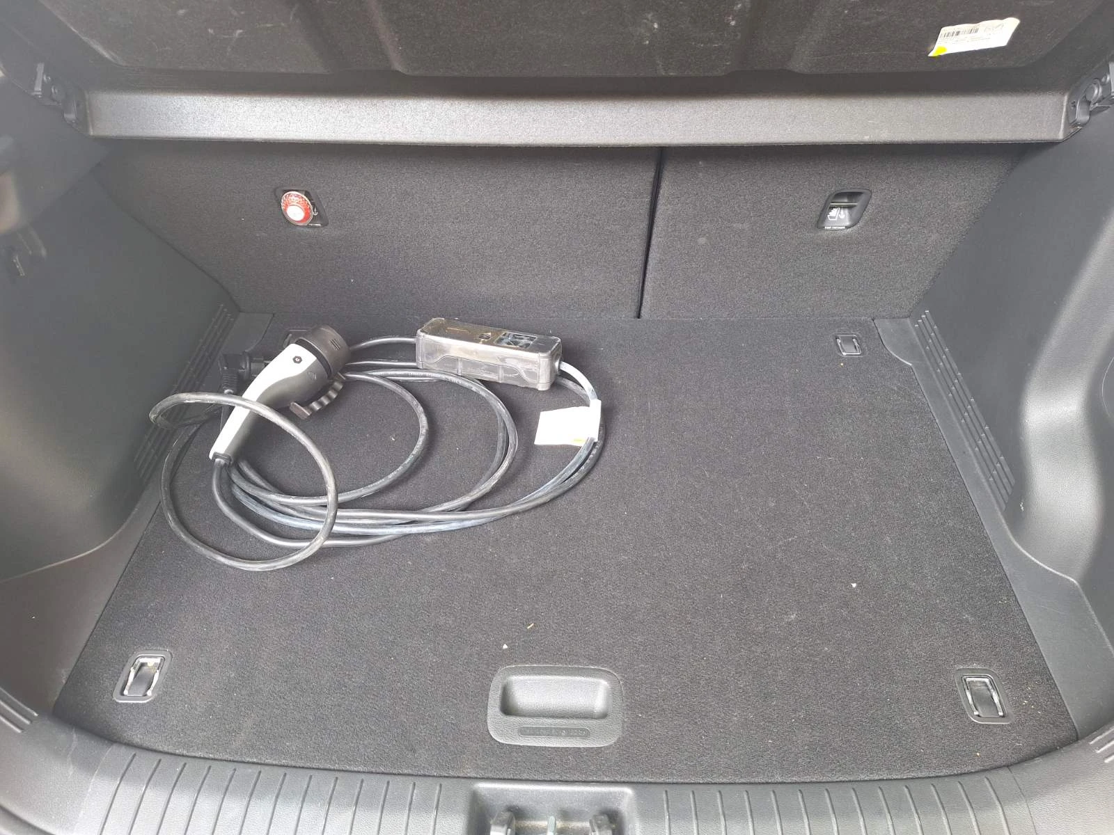 Hyundai Kona Facelift/64kw/48800km, снимка 9 - Автомобили и джипове - 55606710
