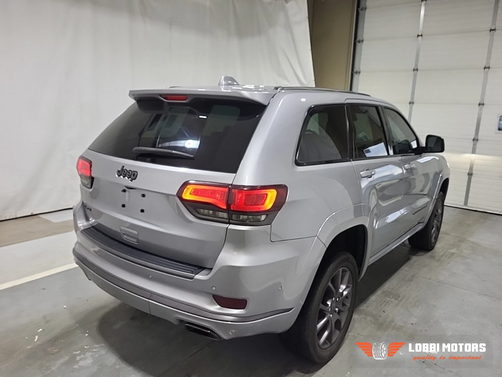 Jeep Grand cherokee, снимка 3 - Автомобили и джипове - 55992845