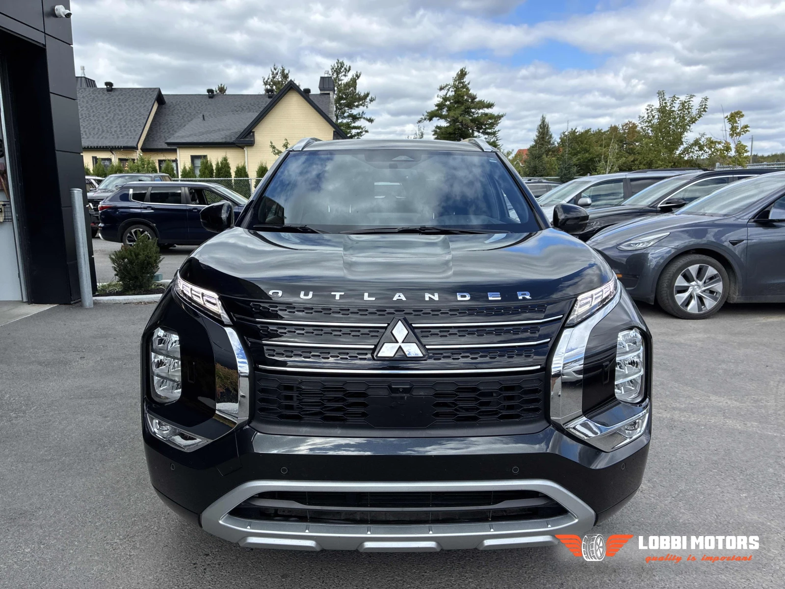 Mitsubishi Outlander, снимка 6 - Автомобили и джипове - 56113688