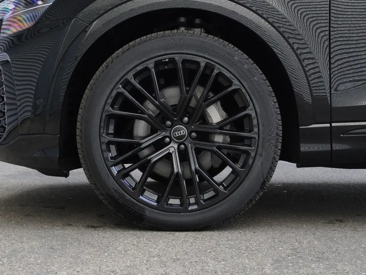 Audi Q8, снимка 9 - Автомобили и джипове - 56180521