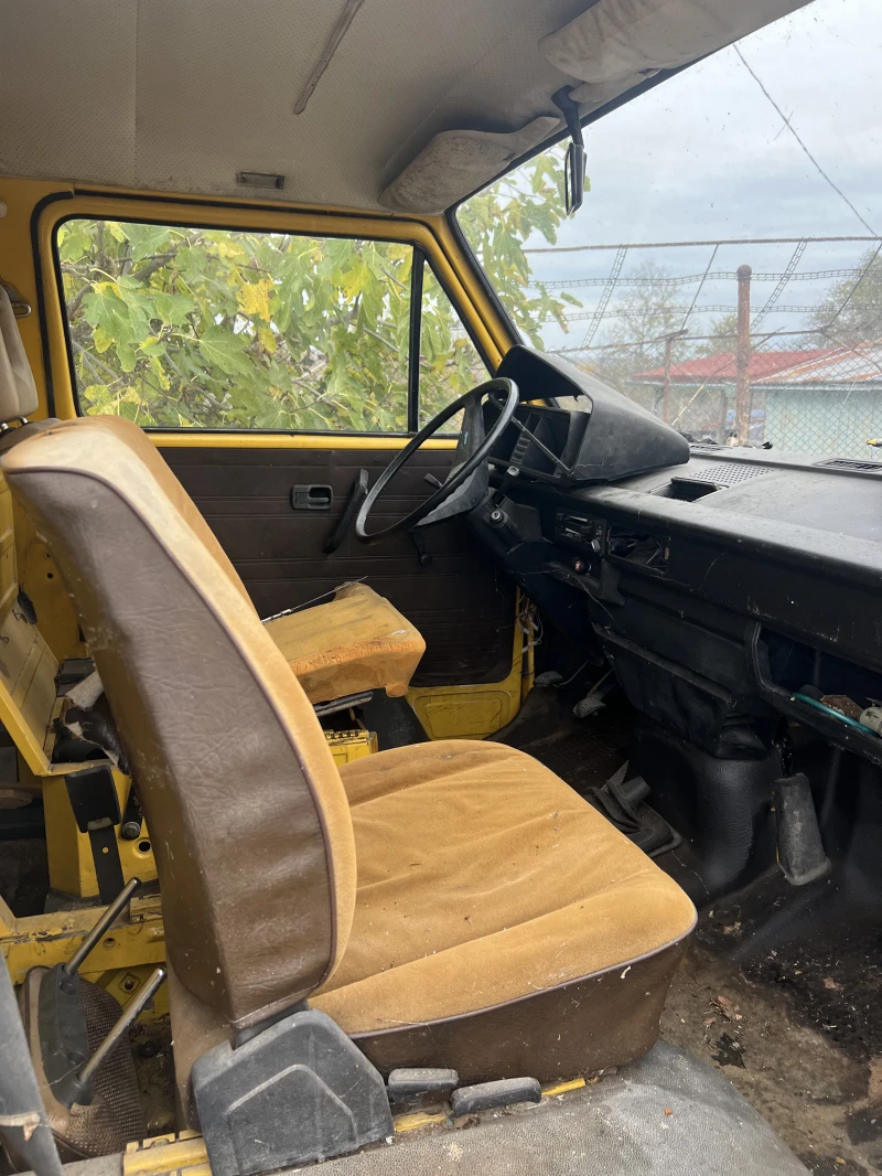 VW Transporter, снимка 5 - Бусове и автобуси - 52430414