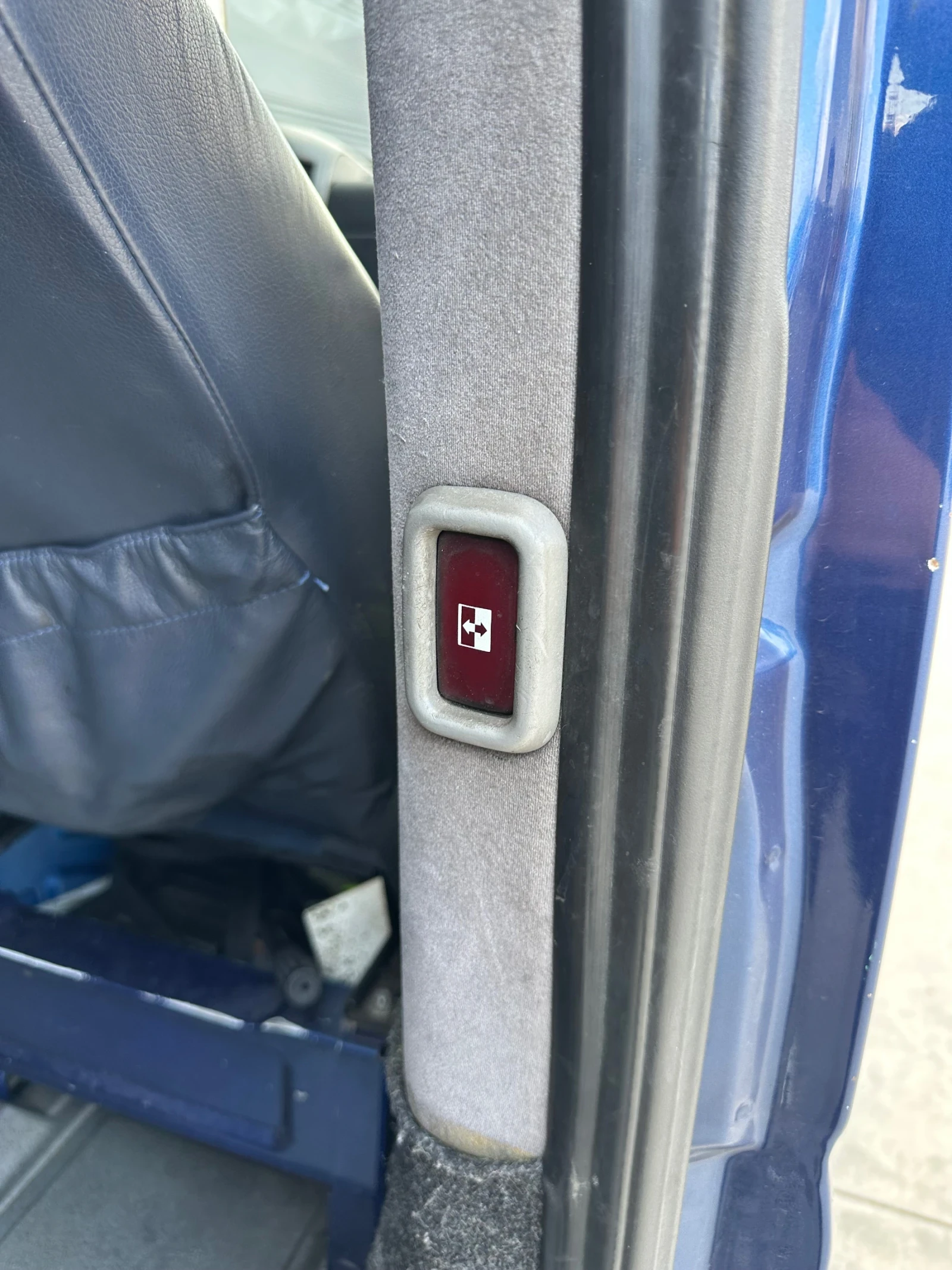 Mercedes-Benz Sprinter 319, снимка 4 - Бусове и автобуси - 54892761